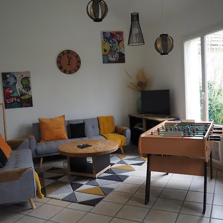 Maison Arcachonnaise Sur בית נופש